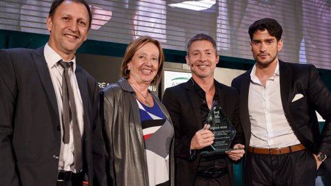 Adrián Suar fue distinguido en Uruguay