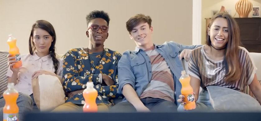 Fanta evoluciona con nuevo logo, botella y una innovadora campaña