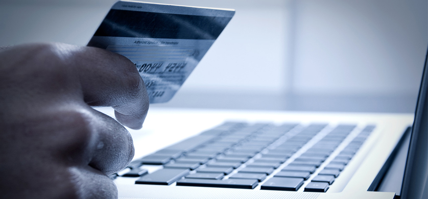 Por desconfianza el 49% de los internautas nunca compró online