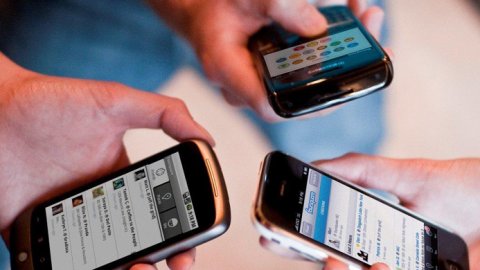 Hábitos, intereses e interacciones de los argentinos con sus dispositivos móviles