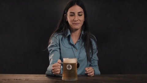 “Anti Focus”, la campaña digital de Warsteiner creada por Newcycle