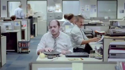 “Bronceado”, la campaña de David Buenos Aires para Staples