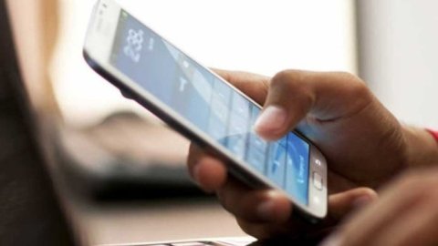 Según ComScore, el 98% de los usuarios móviles argentinos lee noticias
