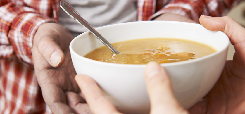 Comienza el Mes de la Sopa Solidaria