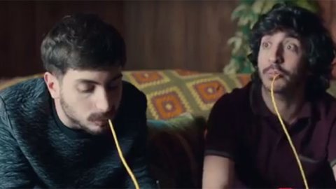 “Cables”, el nuevo spot de PedidosYa creado por David