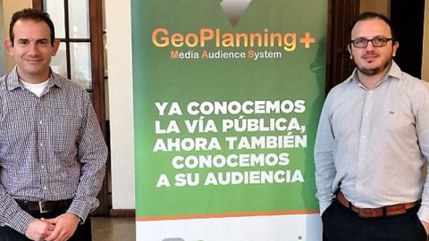 Scopesi presentó "El poder de las Audiencias"