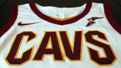 Los Cavaliers presentaron sus nuevos uniformes de Nike con logo de Goodyear