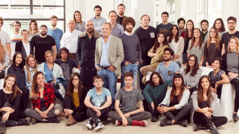 La agencia Carlos y Darío cambia su nombre a “The Juju”