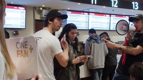 Acción de Rapp Argentina con los espectadores de Hoyts y Cinemark