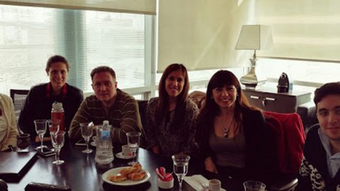 C5N compartió un desayuno de trabajo con Swin