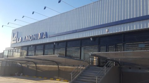 Supermercados La Anónima inauguró una nueva sucursal