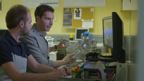 NAT GEO y Santander lanzan la serie "Hacia un mundo mejor"