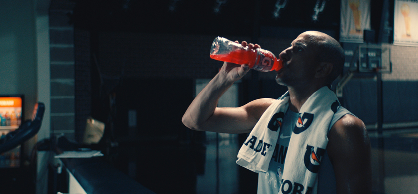“Un poco más”, la nueva campaña de Gatorade con Manu Ginóbili