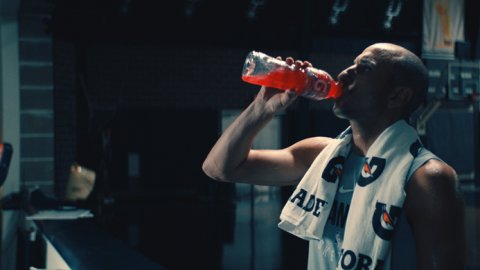 “Un poco más”, la nueva campaña de Gatorade con Manu Ginóbili