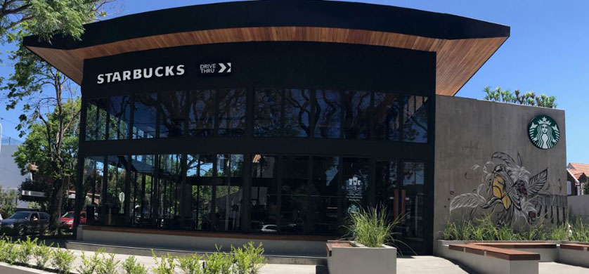 Starbucks abre su primera tienda Drive Thru en Argentina