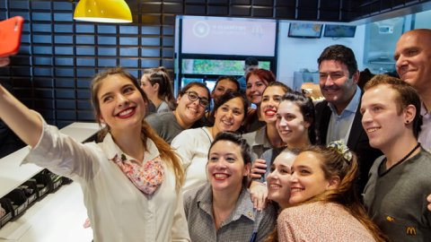 Ya hay 18 locales de McDonald’s que cuentan con una nueva experiencia tecnológica