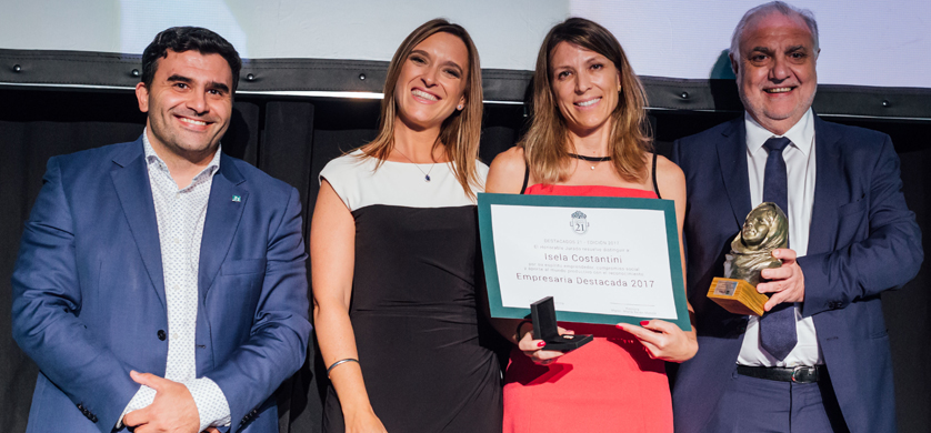 Universidad Siglo 21 distinguió a Isela Costantini