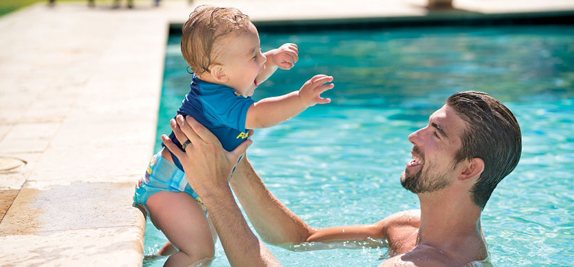 "#BebésCampeones", la campaña de Huggies Little Swimmers para el verano