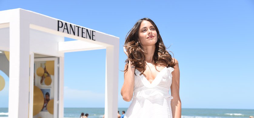 TOTALMEDIOS - Tini Stoessel es la nueva cara de la marca Pantene