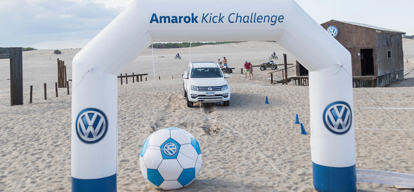 Acción de Geometry Global para Amarok en la Costa
