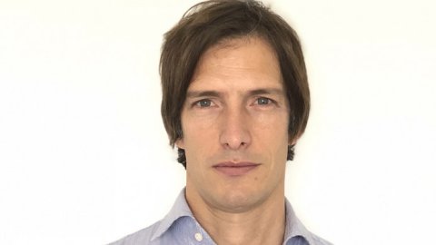 Iván de Pineda firma contrato de exclusividad con Turner
