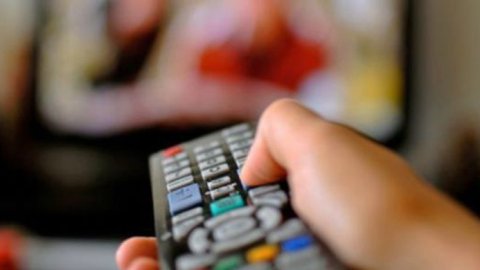 España: la TV paga lidera el crecimiento de la inversión publicitaria