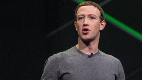 Tras escándalo por filtración de datos, Facebook admitió que hubo un "abuso de confianza"