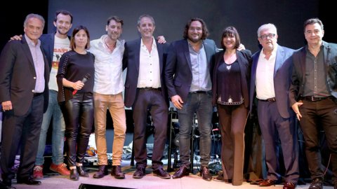 Radio Con Vos celebró su cumpleaños y presentó su programación