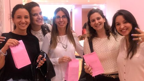 VC Multichannel agasajó a sus clientas en el mes de la mujer