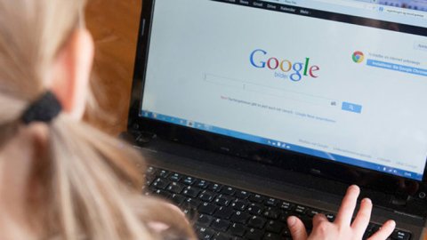 Los medios y el periodismo digital: "Busco lectores. Pago más"