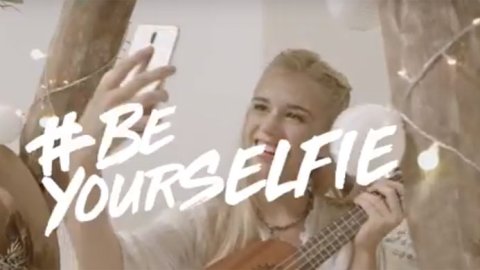 “#BeYourSelfie”, la campaña de Huawei para presentar el smartphone Mate 10 lite