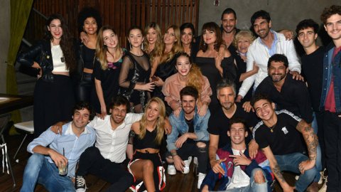 El elenco de Simona festejó los 50 programas