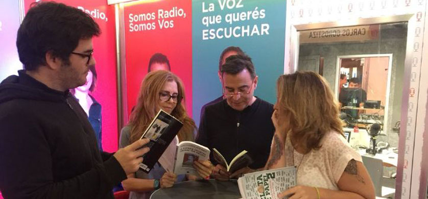 Radio Con Vos se instaló en la Feria del Libro