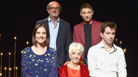 Vuelve "Cada noche" con una propuesta de diálogo intimista