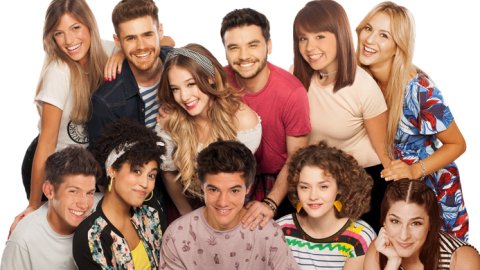 Simona llega al teatro en septiembre