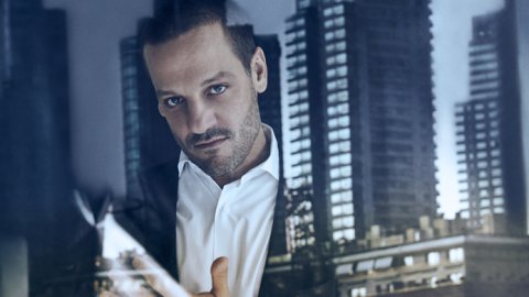 Esta noche ElTrece estrena "El Lobista"
