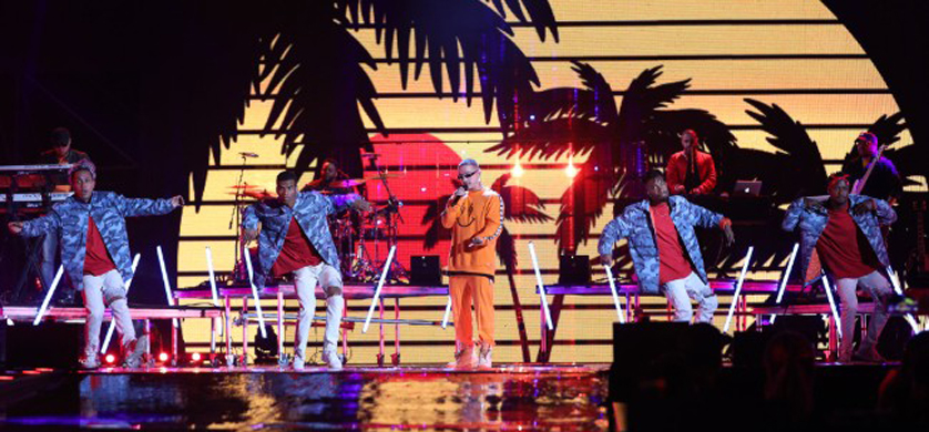 J Balvin el protagonista de los Premios "MTV MIAW"