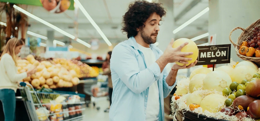 "Más que a un equipo alentamos a un país", el comercial de Coto para el Mundial