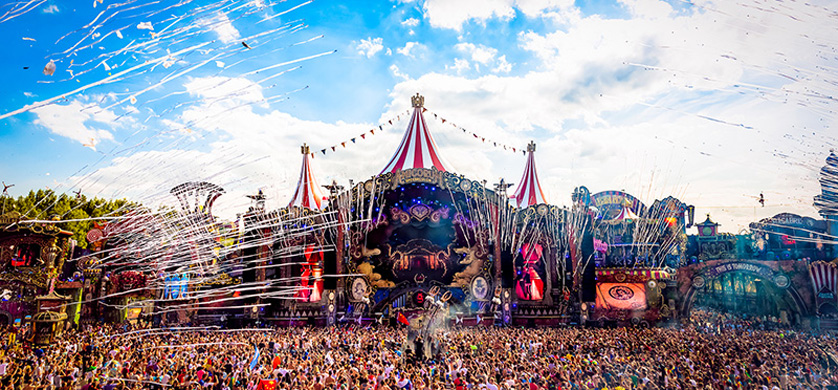 One 103.7 y Budweiser invitan a Tomorrowland