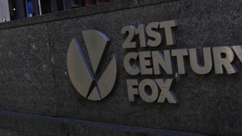 Fox eleva oferta por Sky y supera propuesta de Comcast