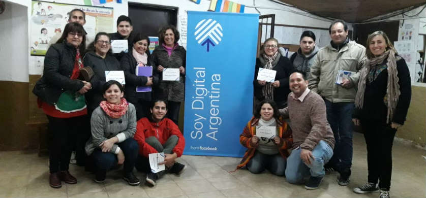 Facebook lanza su programa de educación tecnológica "Soy Digital"