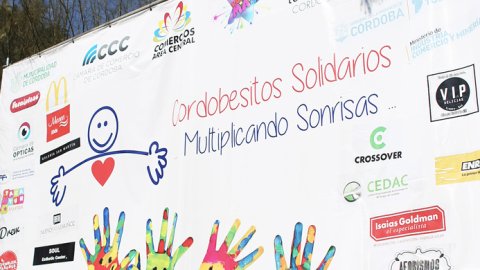 McDonald’s repartió juguetes y libros para festejar el Día del Niño