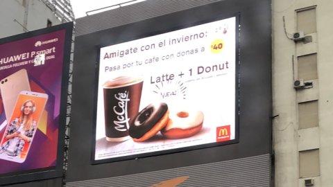 OMD presenta una novedosa acción en vía publica digital