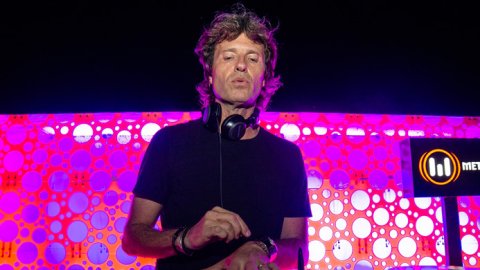 Metro 95.1 lanzó "Metro Top Floor" con Hernán Cattaneo
