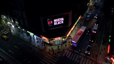 Pepsi Black realizó la acción "Billboard YQUÉ?"