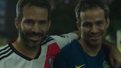 Con motivo de la Superfinal, Mercado McCann creó el spot "Ellos somos nosotros" para Coca Cola