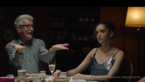 Super lanza “Año Nuevo con Amigos”, la nueva campaña para Mumm