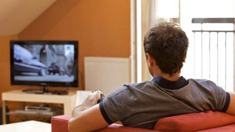 La televisión sigue siendo la pantalla favorita en Argentina