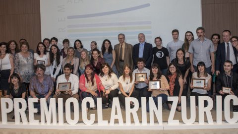 Se entregaron los premios Clarín-Zurich a la Educación