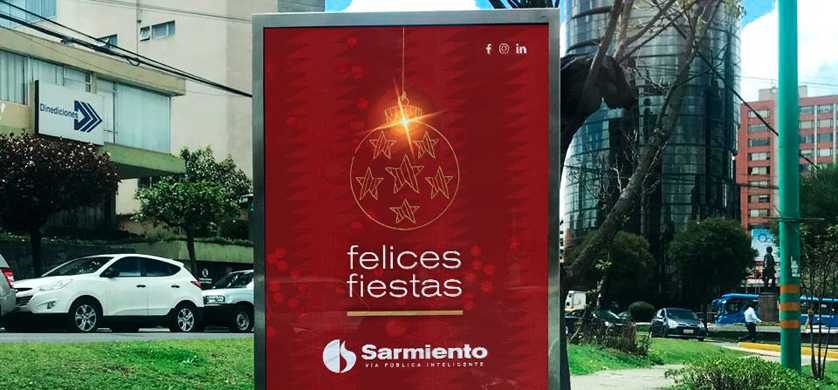 Publicidad Sarmiento comenzó la instalación de Mupis Led en Quito